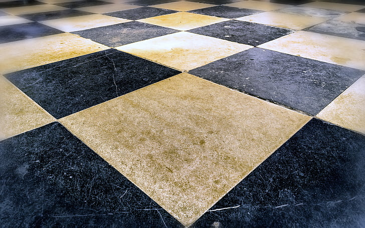What Flooring Never Goes Out of Style?